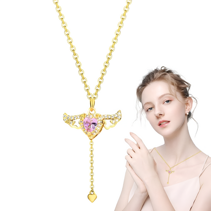 Collar corazón con alas| Baño en oro 18k + Caja de lujo gratis