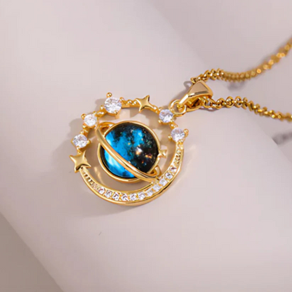 Collar planeta saturno| Baño en oro + caja de lujo Gratis.